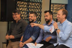 Prefeitura fez reunião com moradores do Jardim dos Eucaliptos para tratar da regularização cadastral dos imóveis