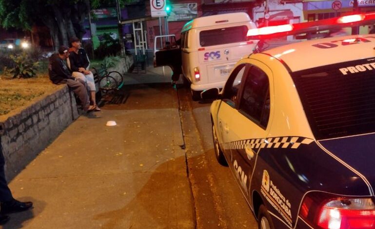 HumanizAção atuou em diferentes locais e acolheu 28 pessoas em situação de rua na última quinta-feira (17)