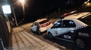 GCM realizou patrulhamento preventivo pela cidade e deu apoio à Fiscalização até a madrugada do último sábado (19)