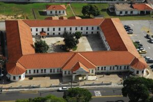 Devido à procura, Ônibus Azul tem atendimento ampliado na Policlínica até dia 30 de novembro