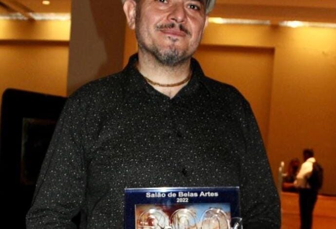 Artista morador de Sorocaba conquista primeiro lugar no Salão de Belas Artes da Marinha do Brasil 2022
