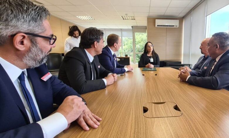 Prefeitura de Sorocaba assina em Brasília mudança e retomada das obras do Corredor Oeste do BRT