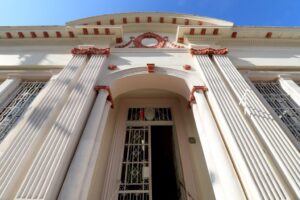 Oficina gratuita de teatro é realizada na Biblioteca Infantil de Sorocaba nesta quinta-feira (8)