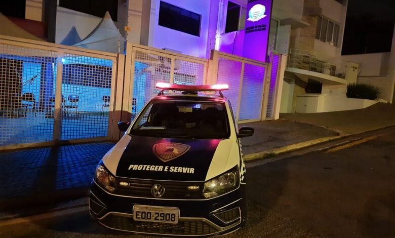 GCM de Sorocaba detém homem por descumprimento de medida protetiva na Vila Astúrias