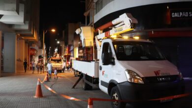 Ruas do Centro de Sorocaba têm iluminação pública modernizada com lâmpadas de LED