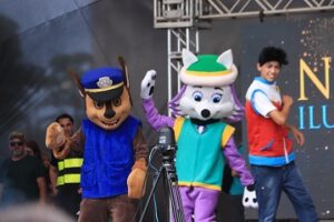 “Grande Festa de Natal” reúne mais de 50 mil pessoas no Paço Municipal, considerada a maior já realizada