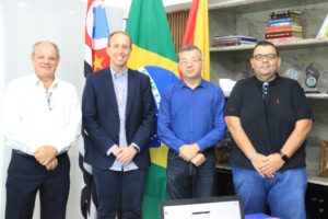 Prefeito Rodrigo Manga é reeleito por unanimidade como presidente da Região Metropolitana de Sorocaba