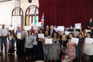 Uniten realizou Formatura de mais de 300 alunos de cursos profissionalizantes
