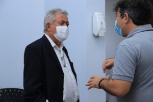 Unidades do CAPS e espaços culturais receberam visita da Prefeitura na última segunda-feira (28)