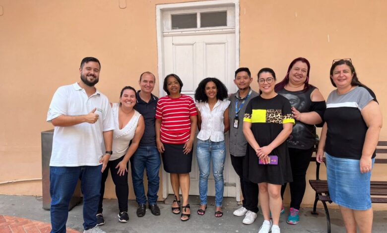 Secretaria da Cidadania de Sorocaba recebe visita de profissionais da assistência social de Piedade