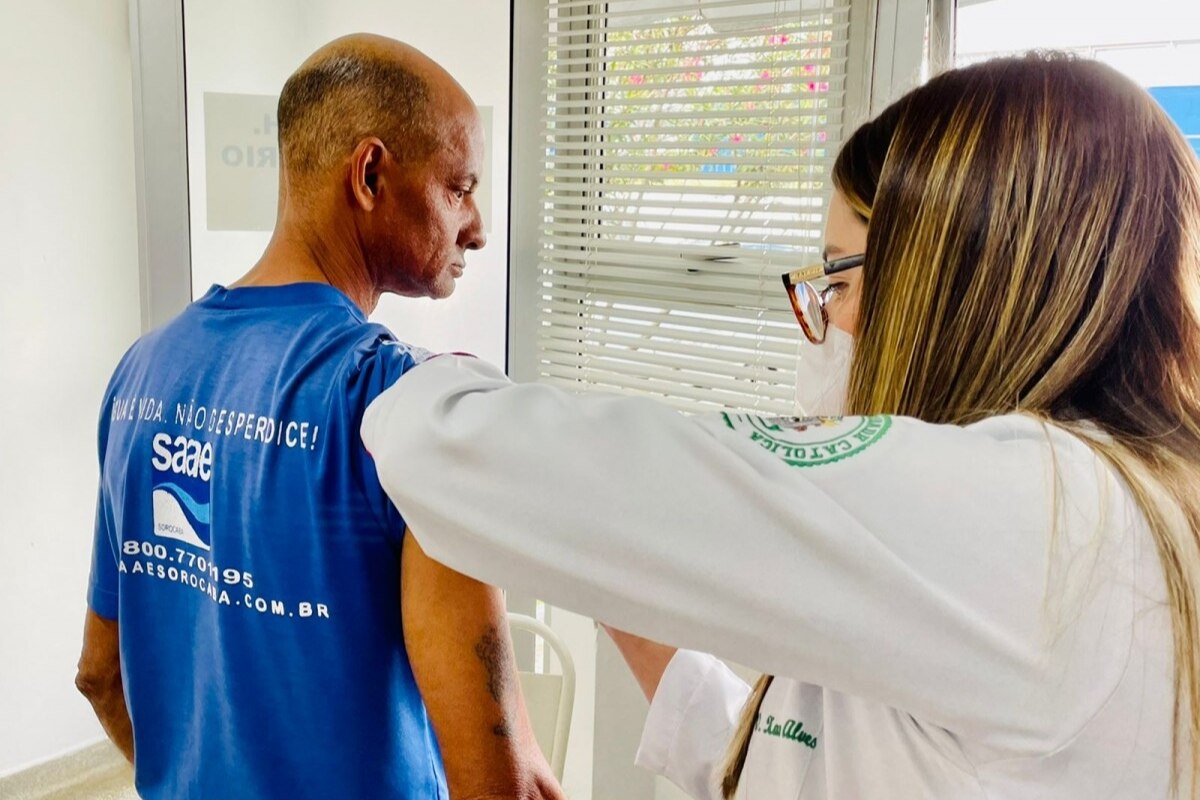 Sorocabanos devem colocar caderneta de vacinação em dias nas férias de janeiro