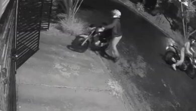 Suspeitos arrombam portão e furtam moto em Sorocaba