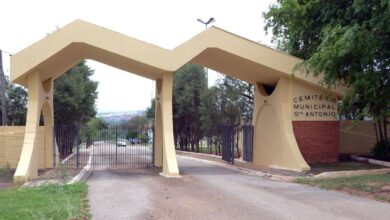 Enterro pela família e greve dos coveiros nos cemitérios de Sorocaba obriga Prefeitura a fazer contratações emergenciais