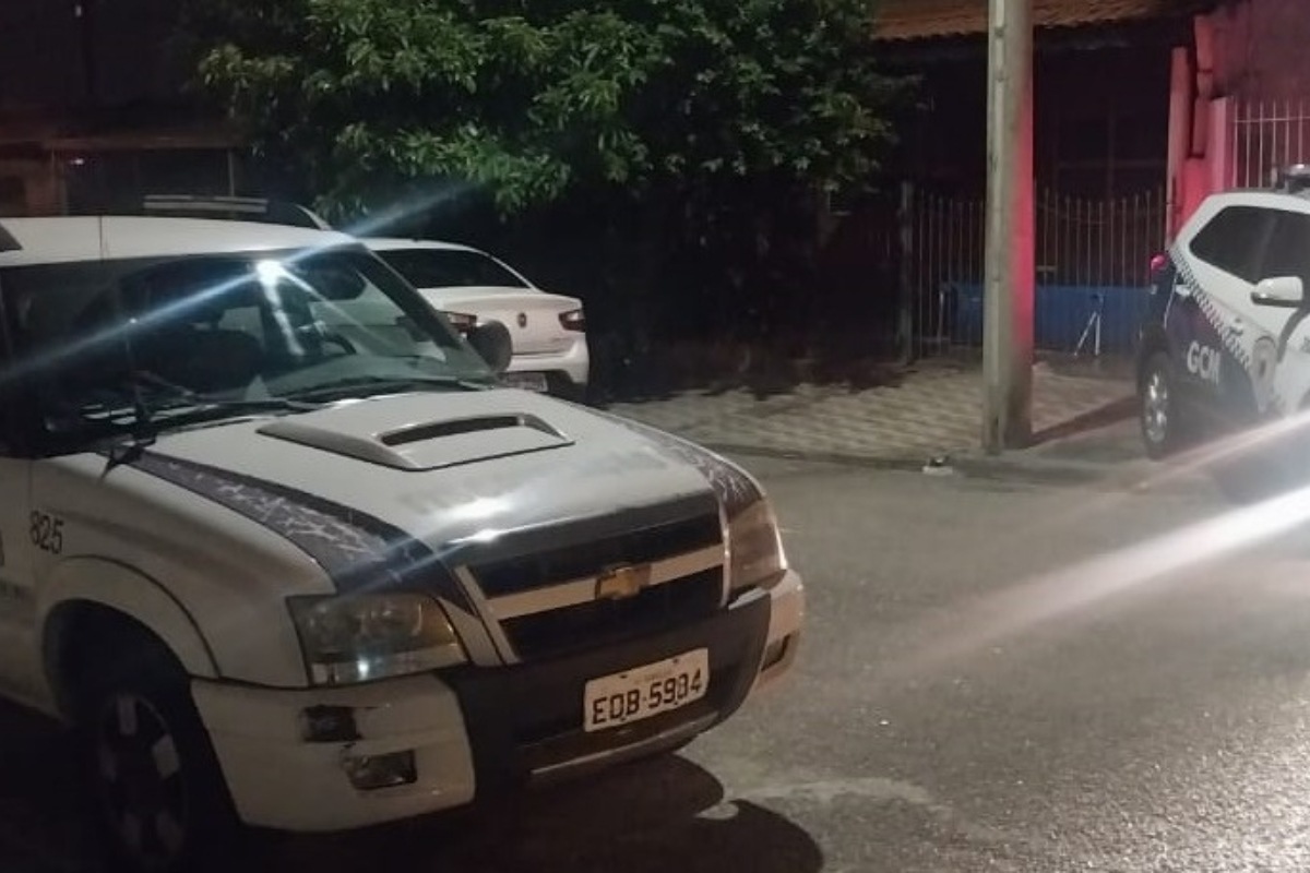 Homem invade escola e é preso por agentes da GCM
