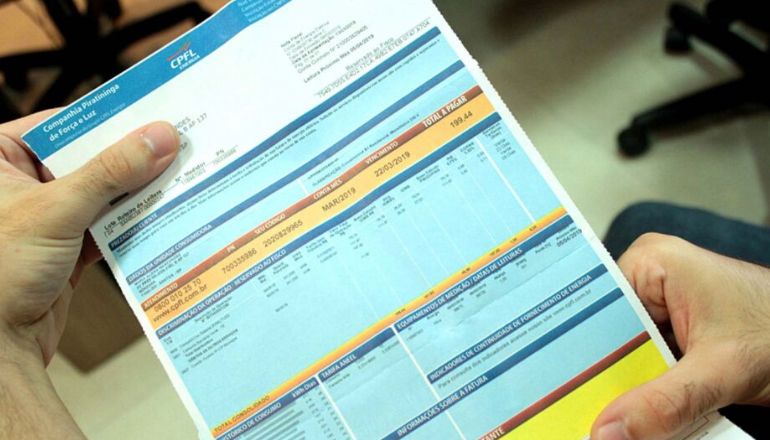 Como solicitar a isenção de aluguel e desconto na conta de luz pelo CadÚnico