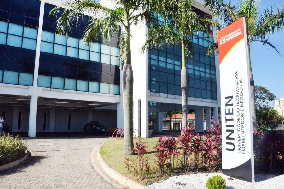 Uniten oferece curso de graduação online de graça com inscrições até 8 de abril