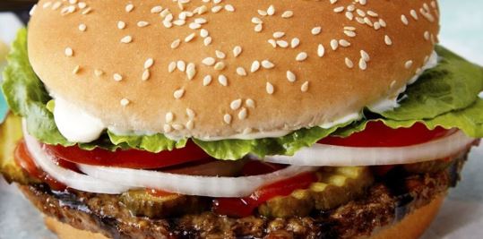 Burger King dará sanduíche grátis para calvos até 31/03; Veja endereços em Sorocaba