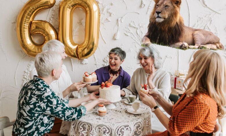 COMEMORAÇÃO entre idosos com 60, 70 e 80 anos: restituição do IR chegará ANTES do esperado