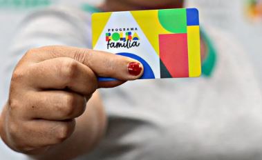 BOLSA FAMÍLIA: Saiba se você tem direito ao benefício HOJE (24/04)