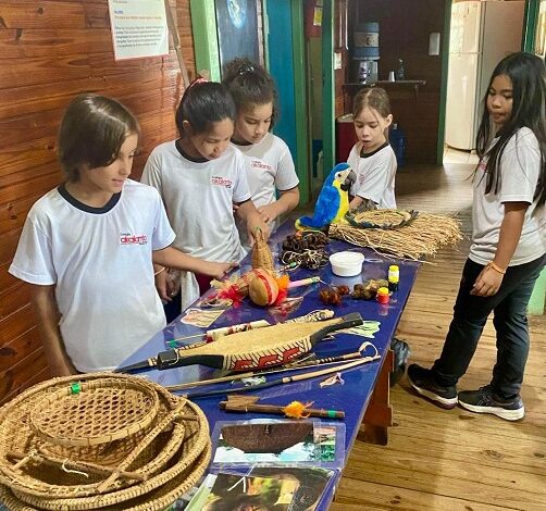 APRENDIZADO DIFERENTE! 150 alunos de Sorocaba visitam EXPOSIÇÃO em parque da cidade. (Foto: Sema).