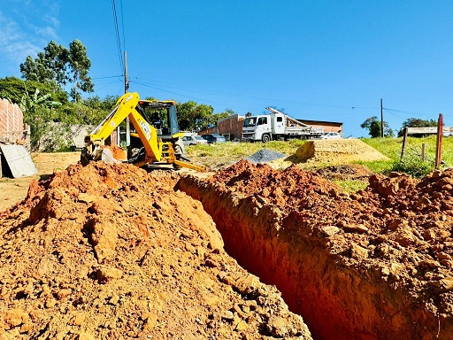 MAIS SANEAMENTO BÁSICO! Bairro de Sorocaba começa a receber rede coletora de esgoto com mais de 1.500 metros de extensão. (Foto: Ivan Flores/Saae Sorocaba).