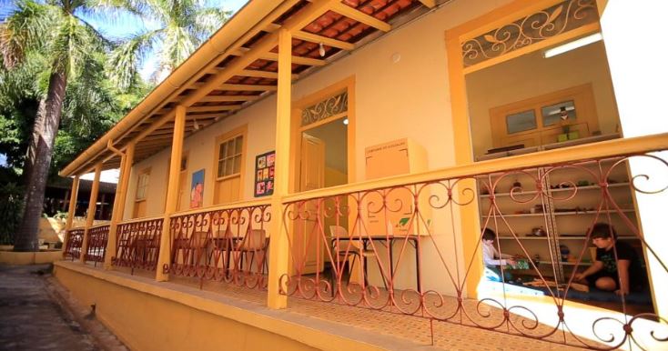 biblioteca chá