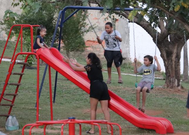 Área de lazer é ENTREGUE na zona leste nesta segunda (10); CONFIRA ONDE FICA!