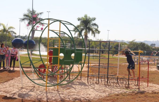 REVITALIZAÇÃO DE PRAÇA é realizada em Sorocaba no sábado (21)