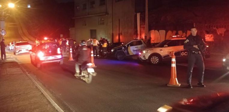 OPERAÇÃO DE INSPEÇÃO DE TRÂNSITO aborda 44 veículos em Sorocaba